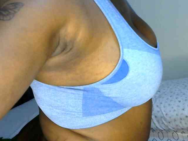 thebooty21 webcam