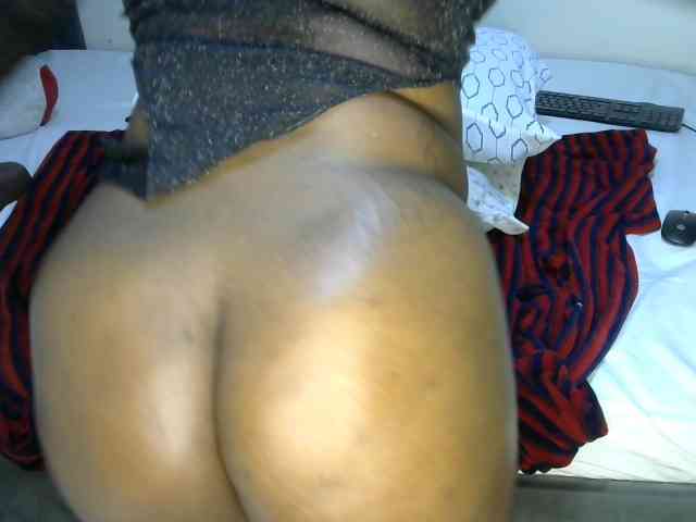 thebooty21 webcam