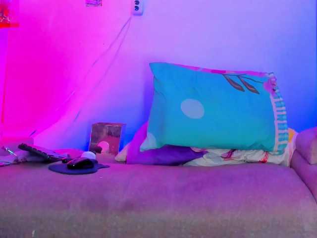 angisousa live webcam show
