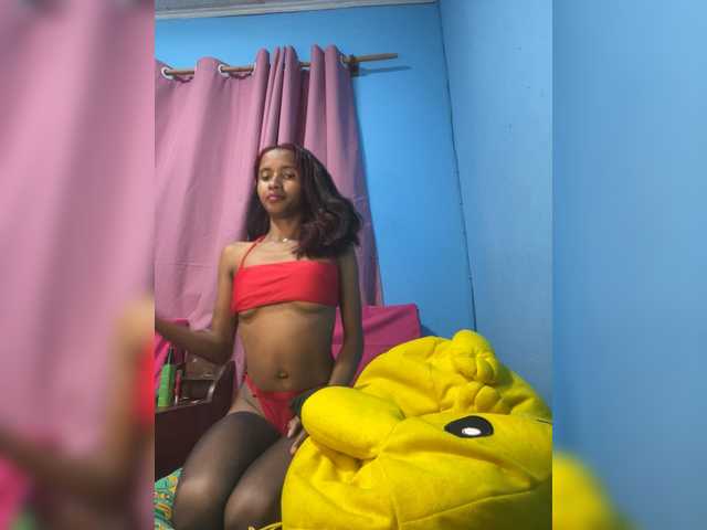 Ourka live cam on BongaCams