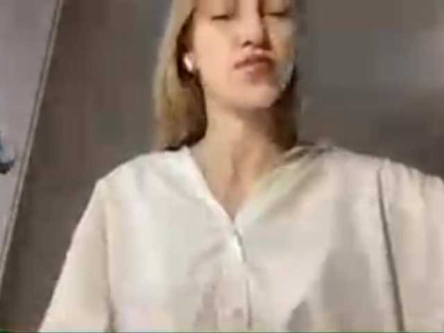 FloLifschitz's BongaCams show and profile