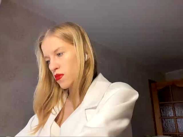 FloLifschitz's BongaCams show and profile