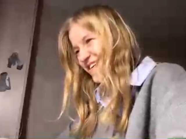 FloLifschitz's BongaCams show and profile