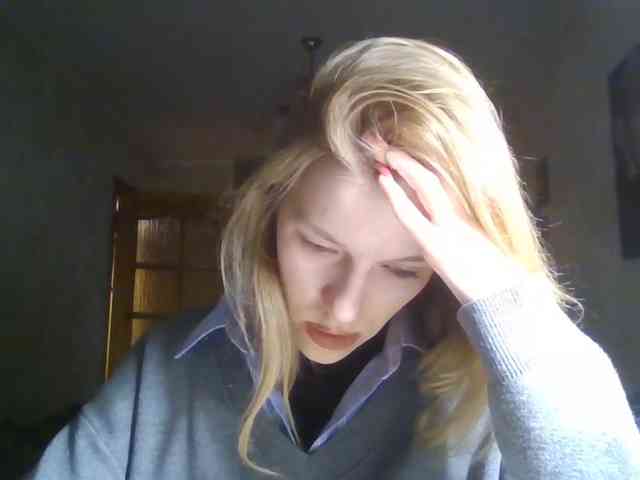 Model: FloLifschitz