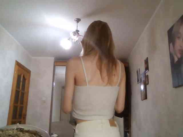 Model: FloLifschitz
