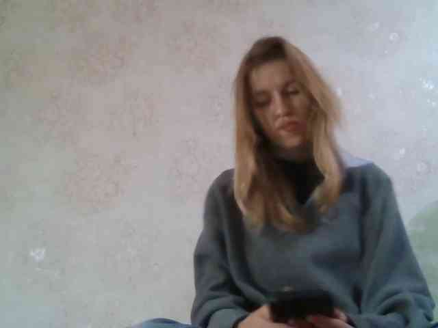 Model: FloLifschitz