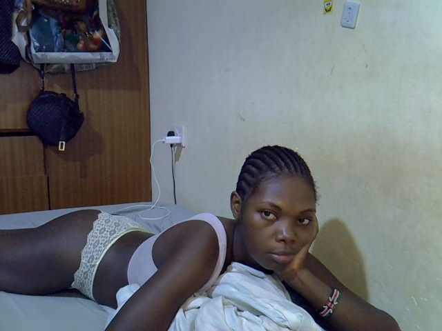 cute-tamara live webcam show