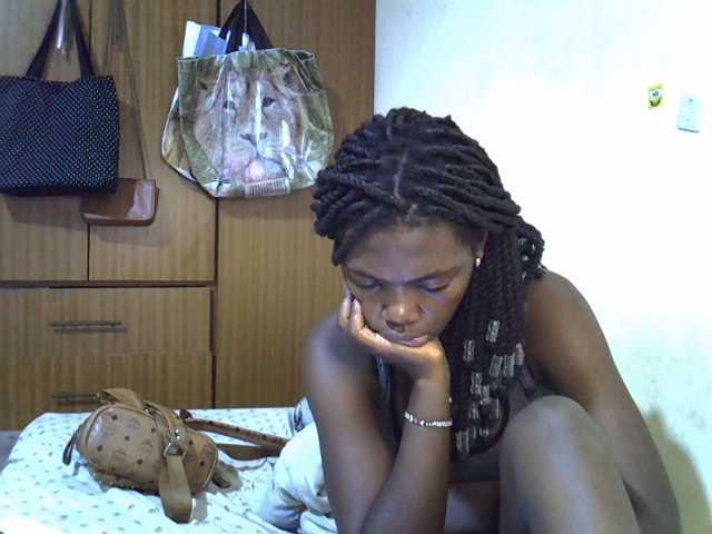cute-tamara live cam on UnifiedCams