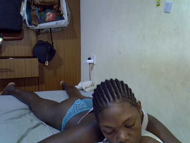 cute-tamara live webcam show