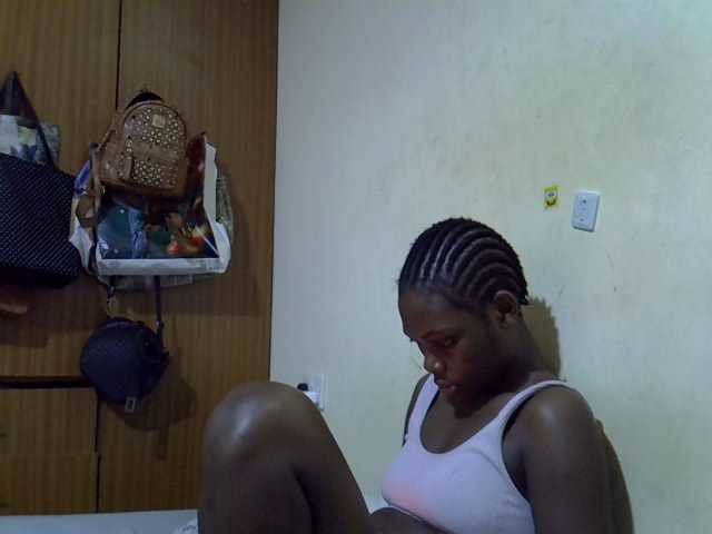 cute-tamara live webcam show