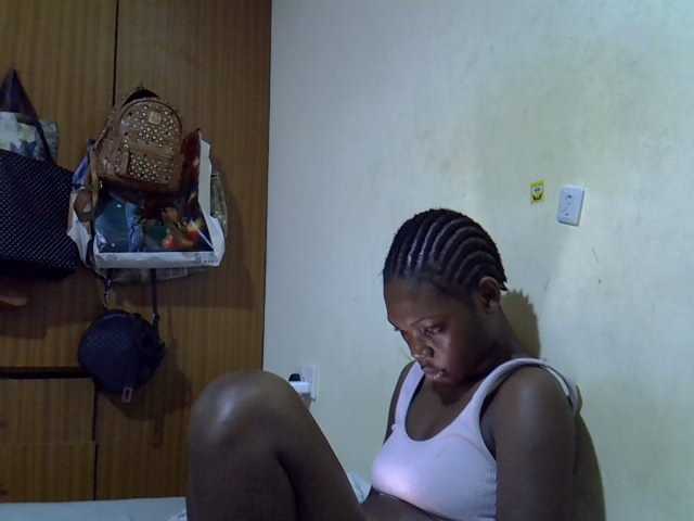 cute-tamara live webcam show