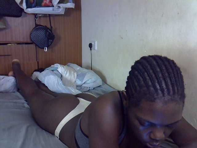 cute-tamara live webcam show