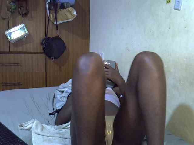 cute-tamara webcam