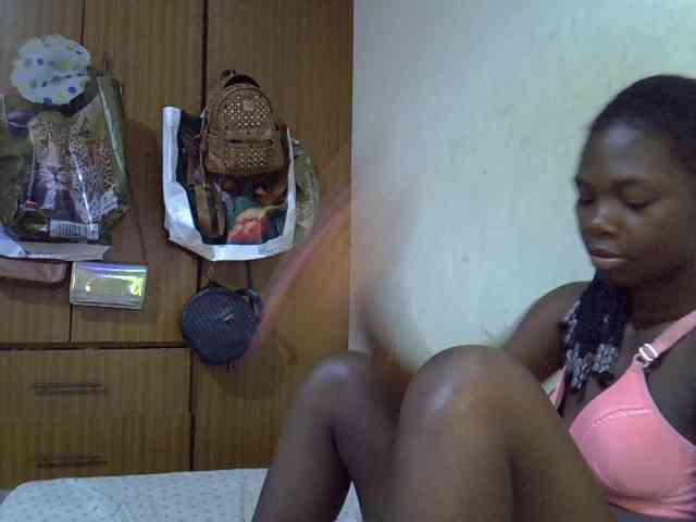 cute-tamara webcam