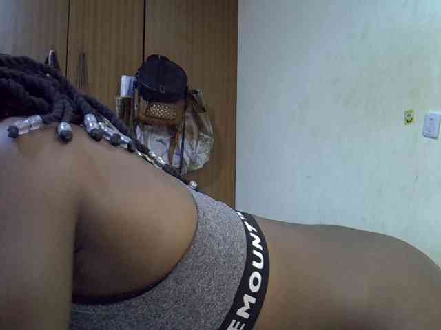 cute-tamara webcam
