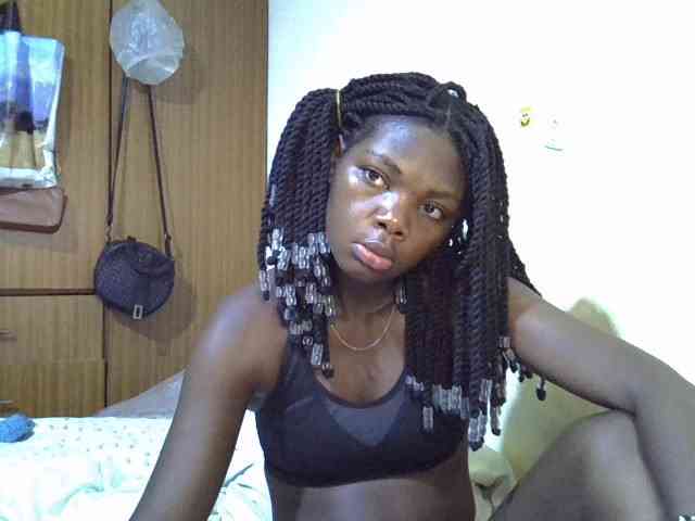 cute-tamara webcam
