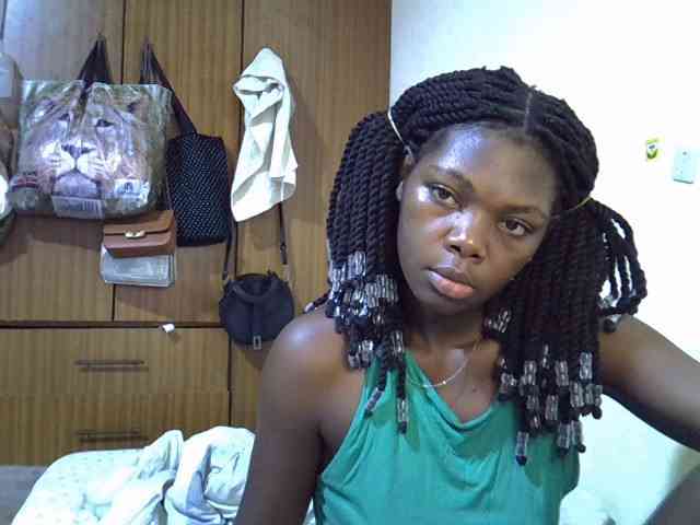 cute-tamara webcam