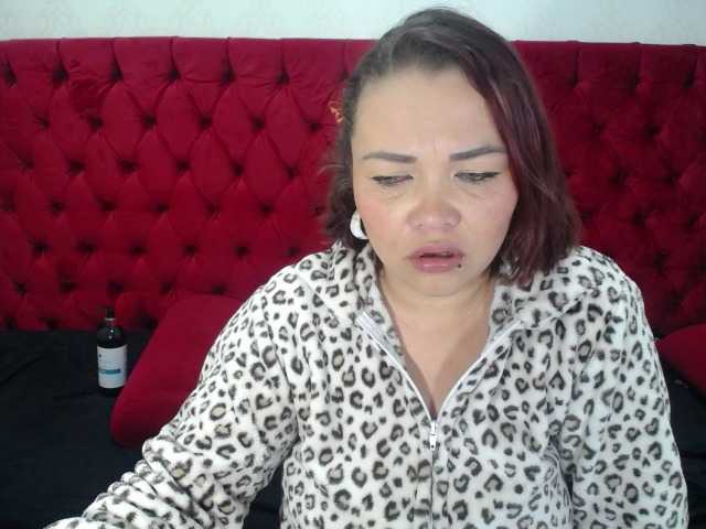 AngelicaMilf03 live cam on BongaCams
