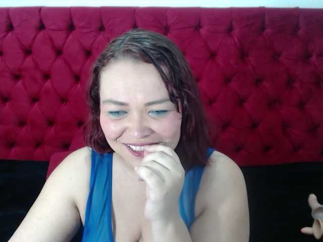 AngelicaMilf03 live cam preview