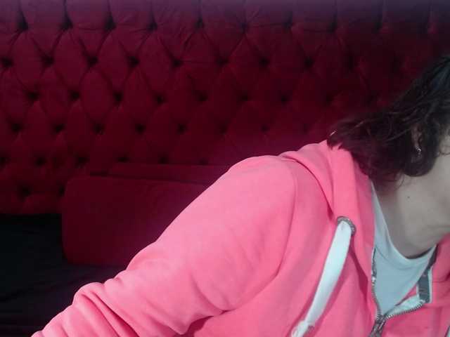 AngelicaMilf03 live cam preview
