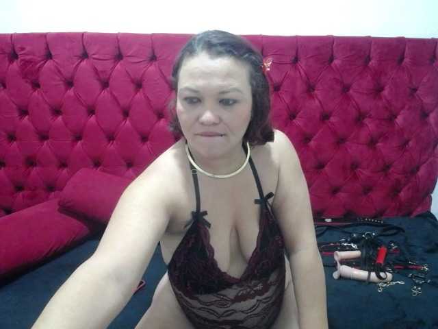 AngelicaMilf03 live cam on BongaCams