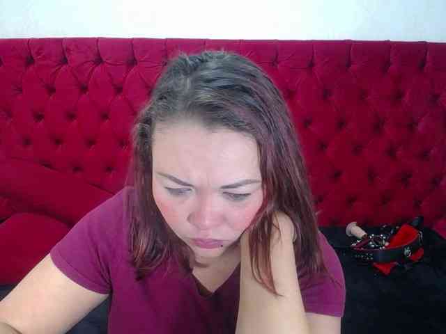 AngelicaMilf03 webcam