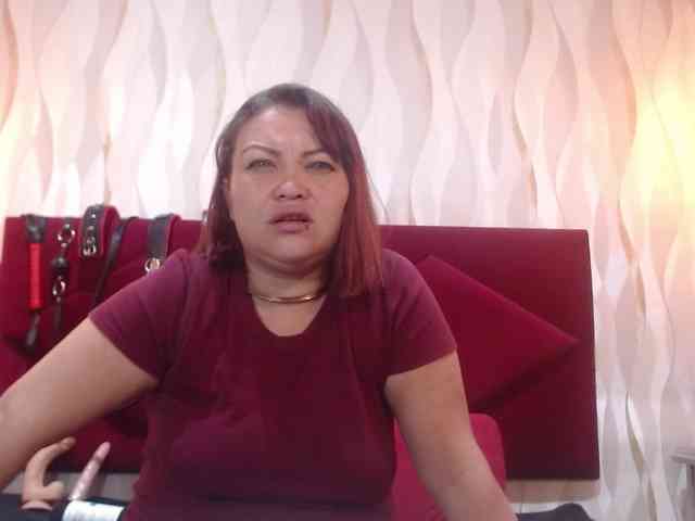 AngelicaMilf03 webcam