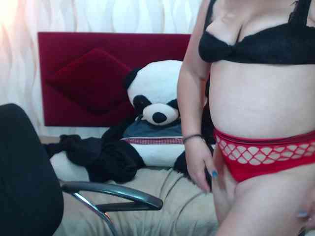 AngelicaMilf03 webcam