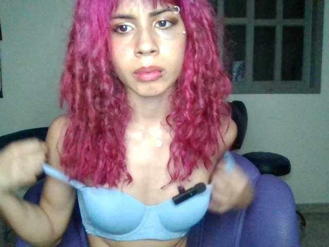 freyela live cam on BongaCams