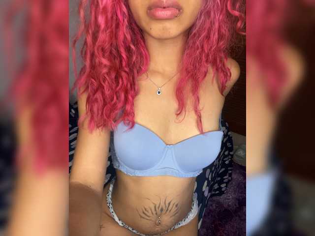 freyela live cam on BongaCams