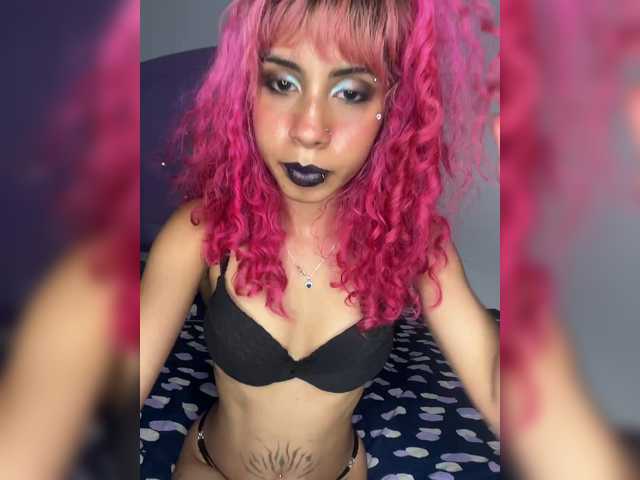 freyela live cam on BongaCams