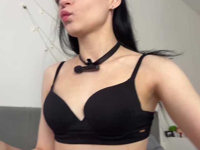 meowcha live cam on BongaCams