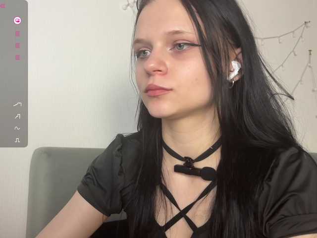 meowcha live cam on BongaCams