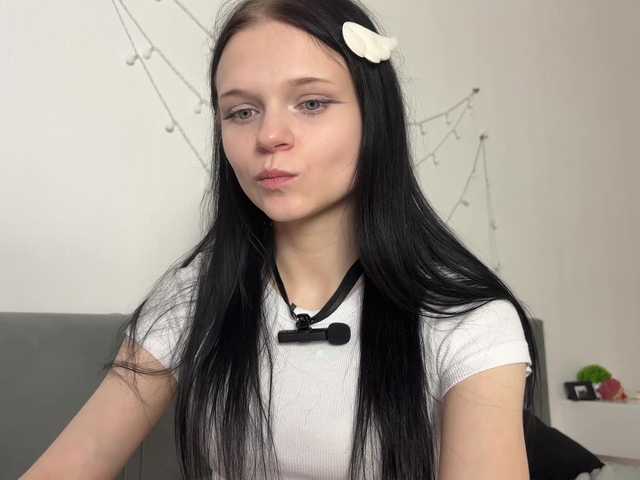 meowcha live cam on BongaCams