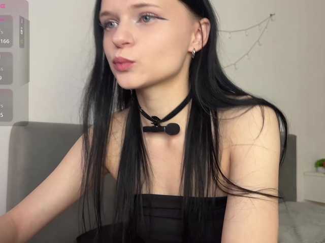 meowcha live cam on BongaCams
