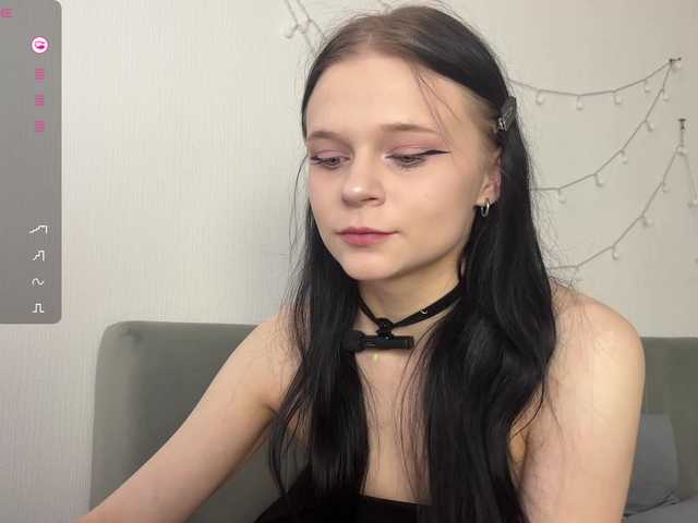 meowcha live cam on BongaCams