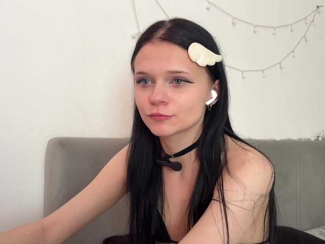 meowcha live cam on BongaCams