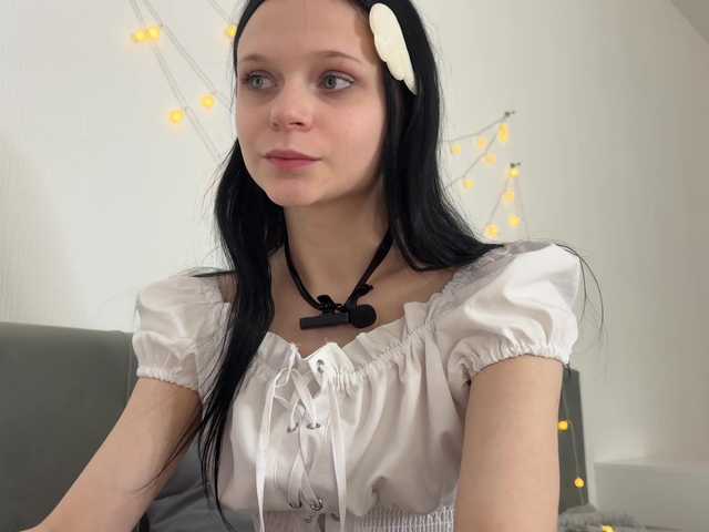 meowcha live cam on BongaCams
