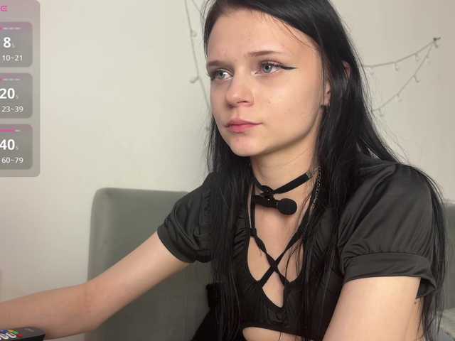 meowcha live cam on BongaCams