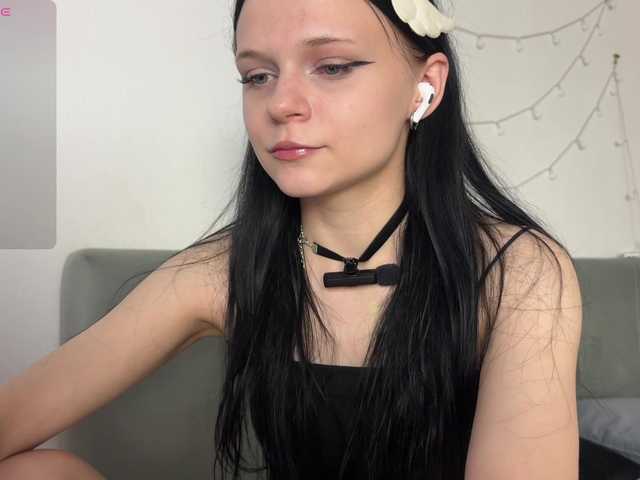 meowcha live cam on BongaCams