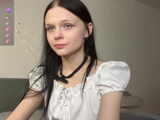 meowcha live cam on BongaCams