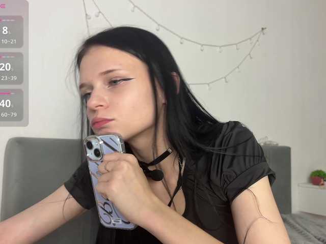 meowcha live cam on BongaCams