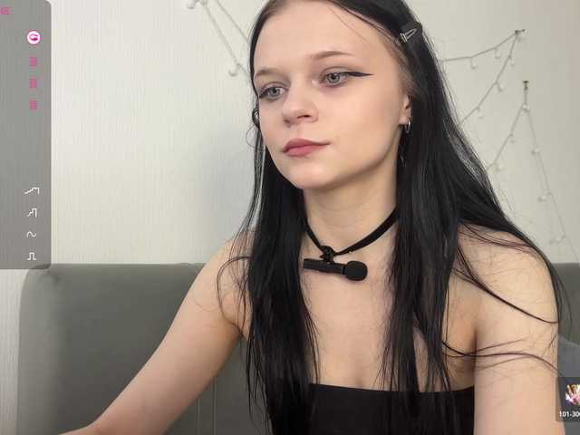 meowcha live cam on BongaCams