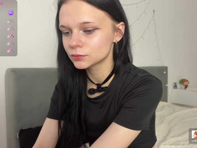 meowcha live cam on BongaCams