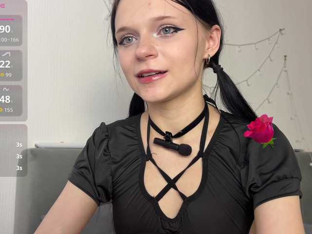 meowcha live cam on BongaCams