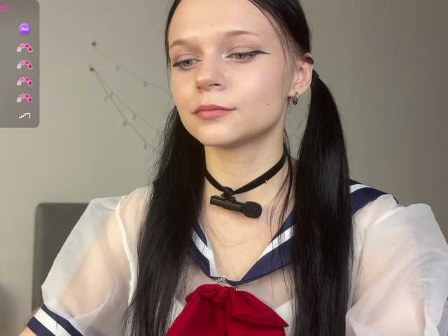 meowcha live cam on BongaCams