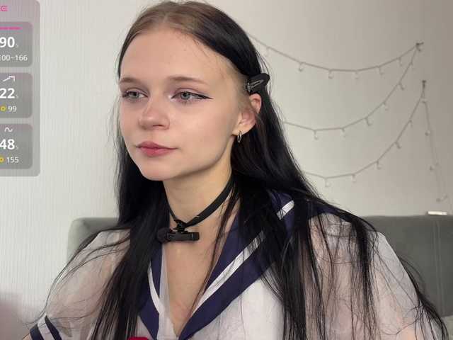 meowcha live cam on BongaCams