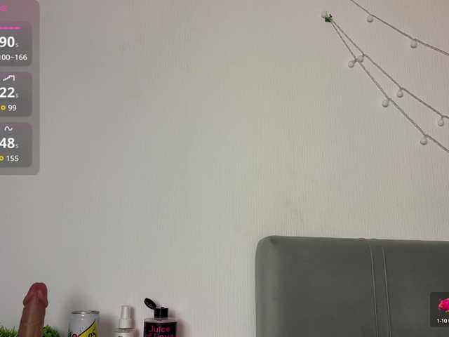 meowcha live cam on BongaCams