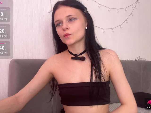 meowcha live cam on BongaCams