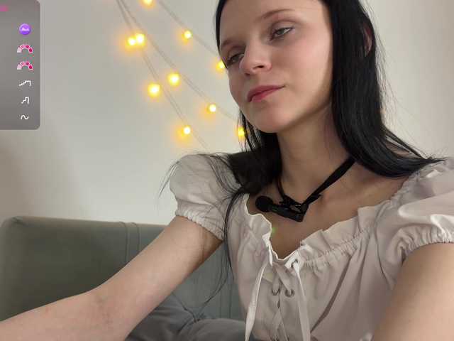 meowcha live cam on BongaCams